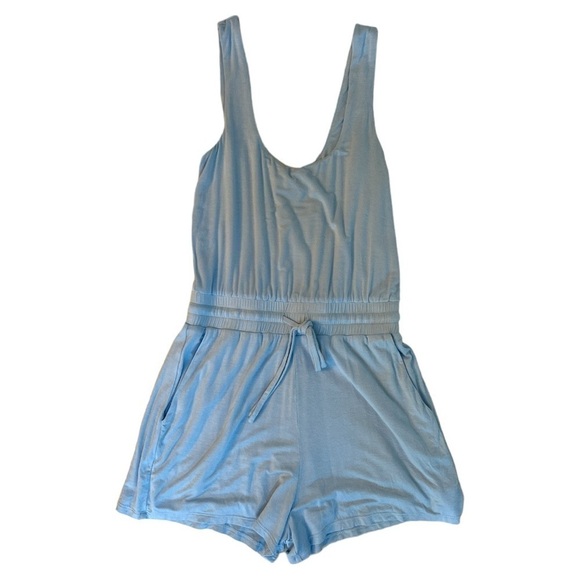 NWOT Lovers and Friends Kelsey Romper in Soft Blue size Small - Picture 4 of 5